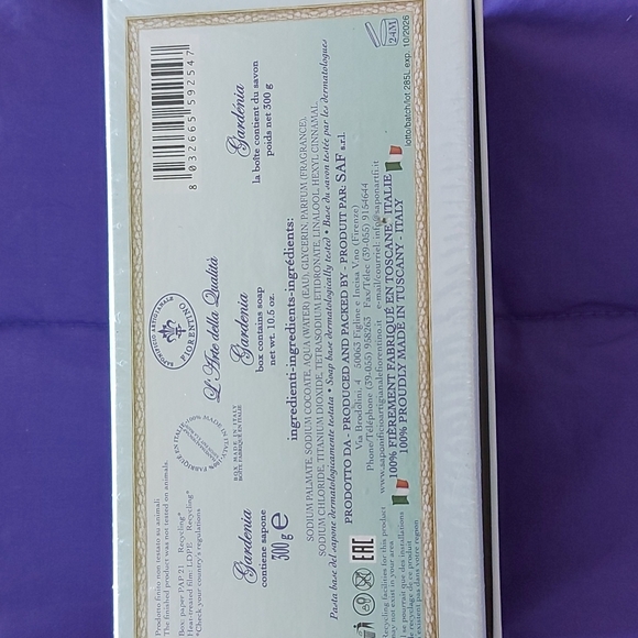 NWOT Gardenia Scented Soap - Picture 6 of 6